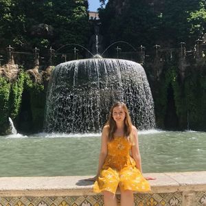 Meet your Posher, Katie